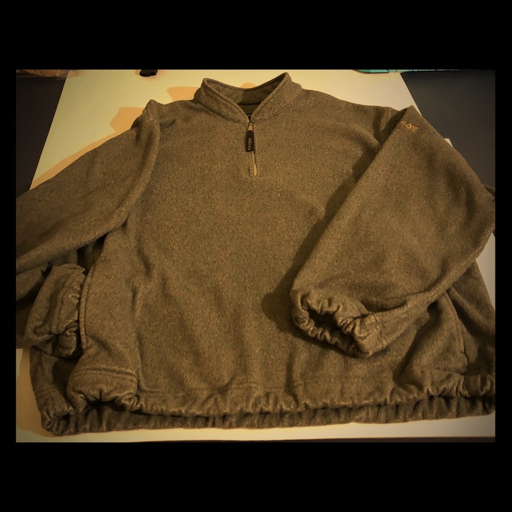 FootJoy men’s pullover sz L. With Polartec
